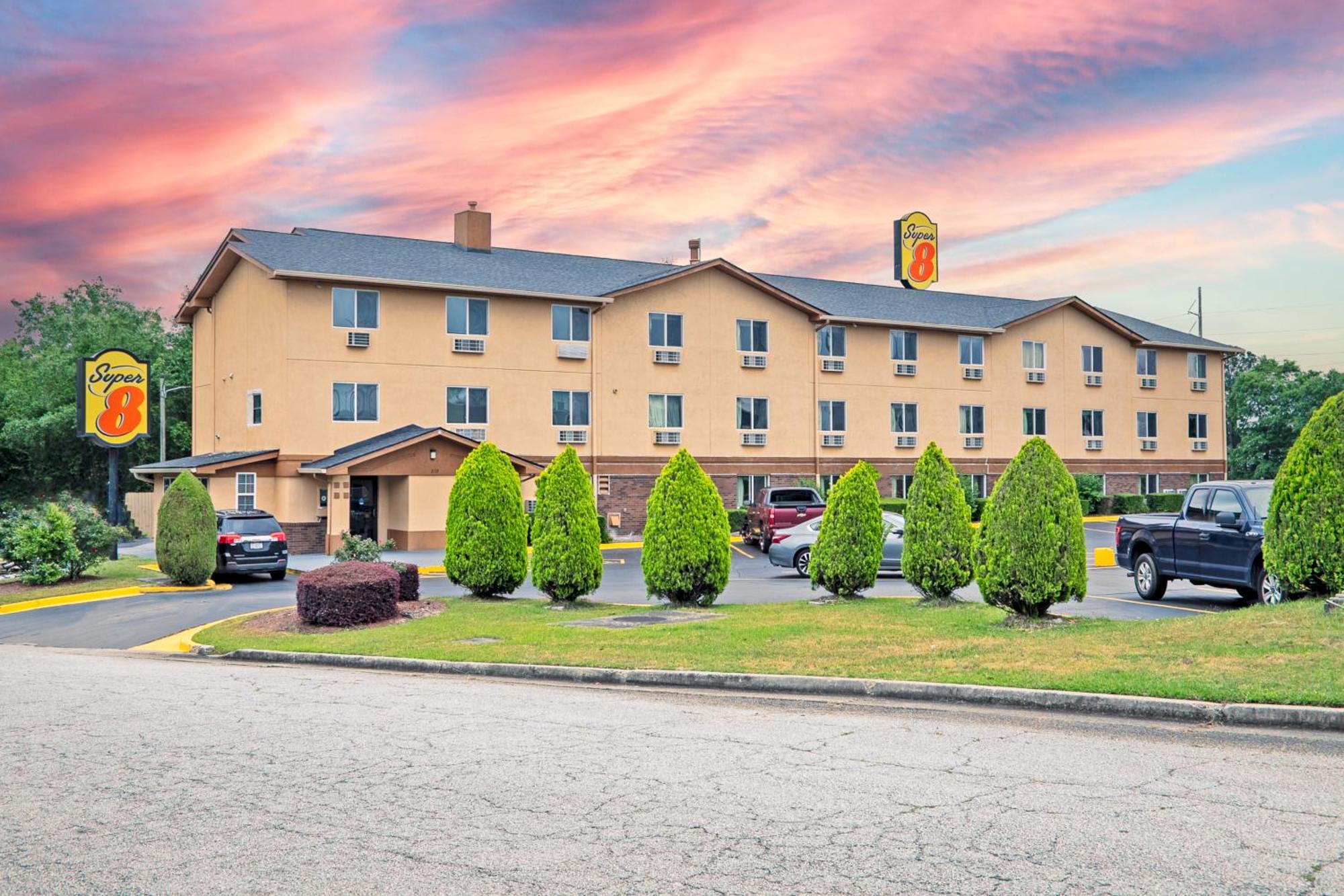 Super 8 By Wyndham Augusta Ft Eisenhower Area Eksteriør billede